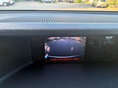 Used 2013 Toyota Sienna LE FWD image 20