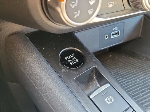 Certified 2025 Nissan Kicks S AWD/4WD image 29