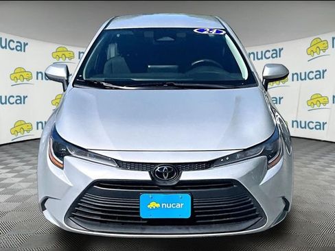 Used 2024 Toyota Corolla LE FWD image 3
