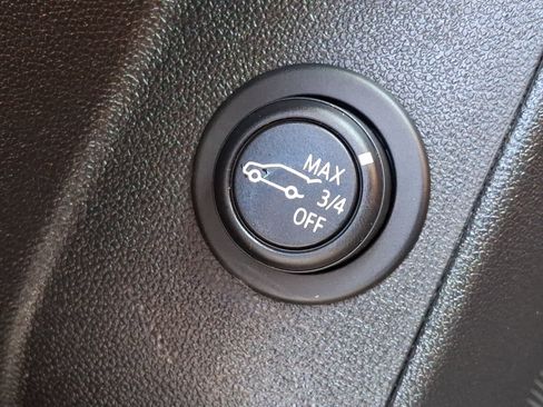 Used 2020 Chevrolet Equinox LT AWD/4WD image 26