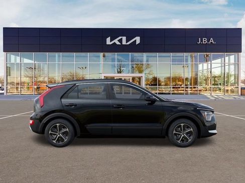 New 2026 Kia Niro LX FWD image 7