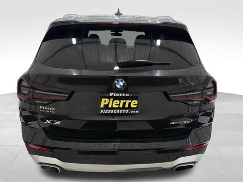 Used 2023 BMW X3 xDrive30i image 3