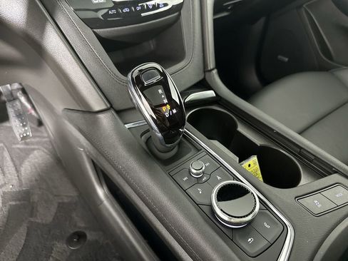 Used 2023 Cadillac XT5 Premium Luxury image 18