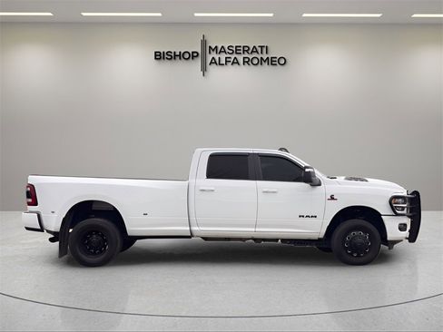 Used 2024 RAM 3500 Laramie w/ Night Edition image 8