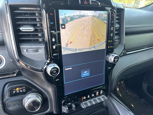 Used 2022 RAM 1500 Limited w/ Body Color Bumper Group image 24