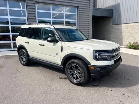 Used 2024 Ford Bronco Sport Big Bend w/ Convenience Package AWD/4WD image 3