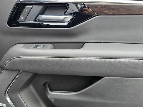 New 2026 Chevrolet Tahoe Premier RWD image 11