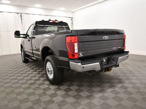 Used 2022 Ford F350 XLT w/ XLT Value Package AWD/4WD image 5