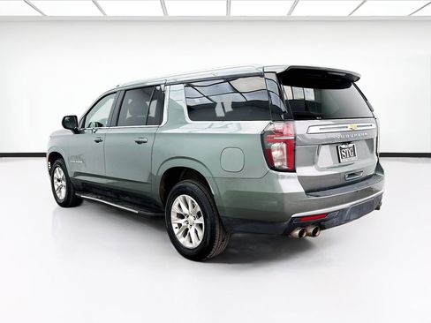 Used 2023 Chevrolet Suburban Premier image 6