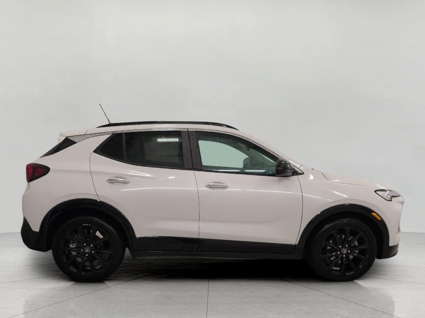 Used 2024 Buick Encore GX Sport Touring w/ Experience Buick Package FWD image 11