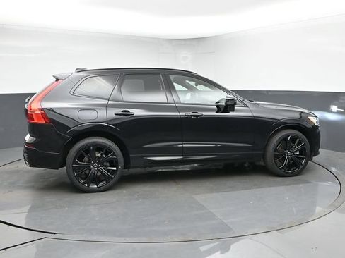 Used 2024 Volvo XC60 B5 Ultimate w/ Protection Package Premier AWD/4WD image 9
