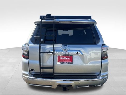 Used 2022 Toyota 4Runner Limited image 12