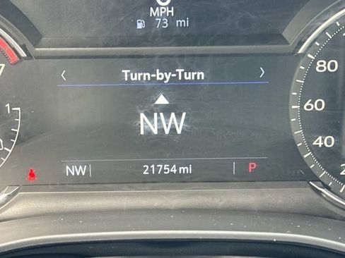 Used 2024 Cadillac XT6 Luxury FWD image 29