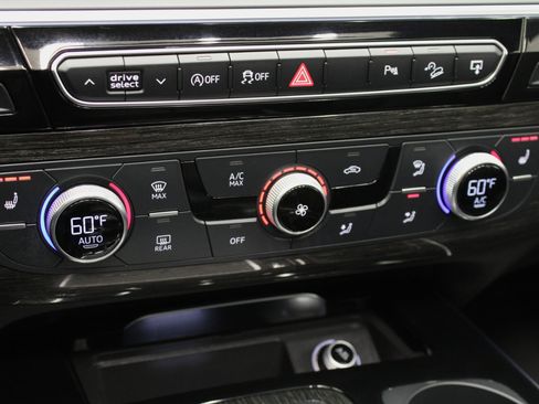 Used 2017 Audi Q7 3.0T Premium Plus image 62