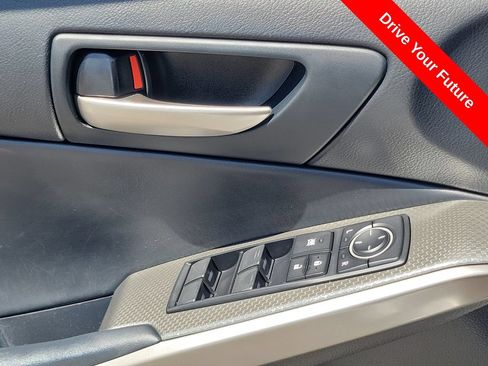 Used 2017 Lexus IS 200t F Sport w/ F Sport Package RWD image 18