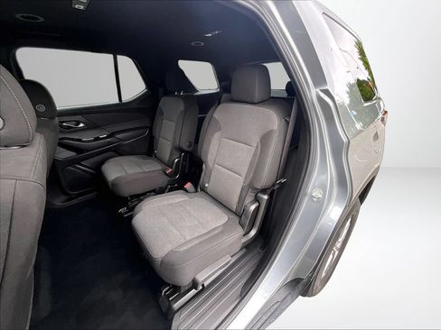 Used 2023 Chevrolet Traverse LT AWD/4WD image 27