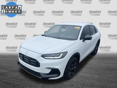 Used 2025 Honda HR-V Sport image 5