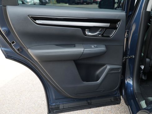 Used 2024 Honda CR-V EX-L image 17