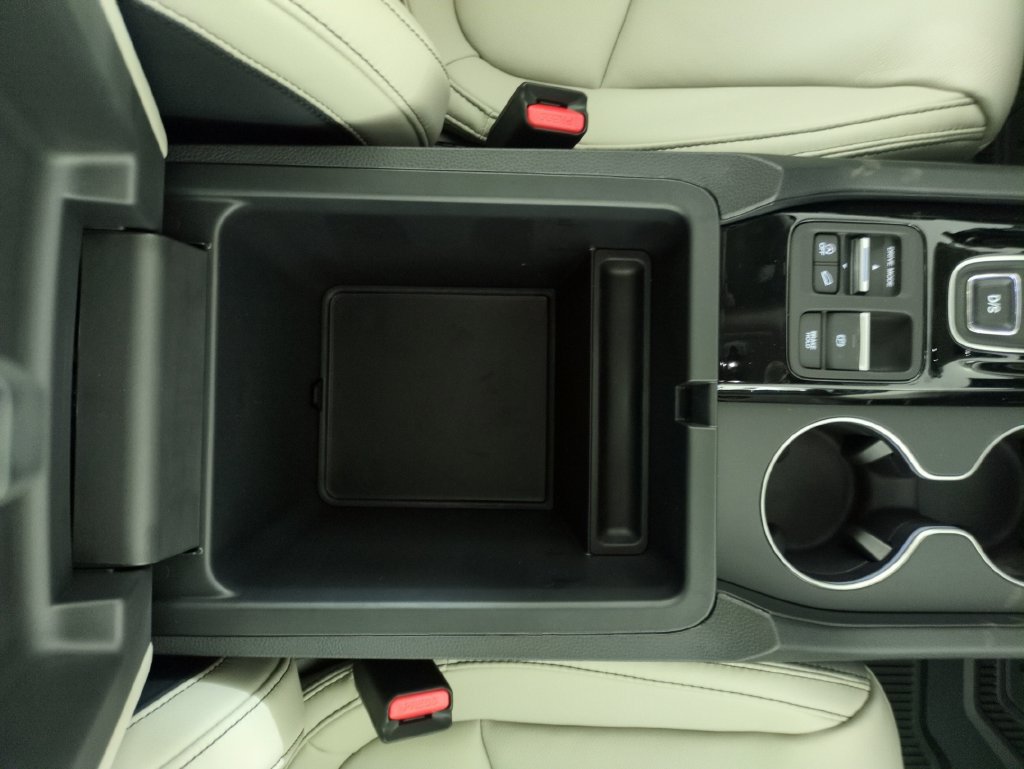 New 2026 Honda Pilot Touring image 28