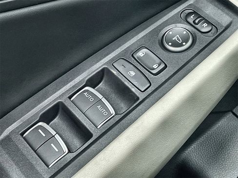 New 2025 Honda Accord EX-L image 12