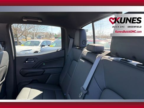 New 2026 GMC Canyon Elevation w/ Convenience Package image 37