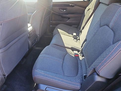 Certified 2025 Honda Pilot Sport image 29