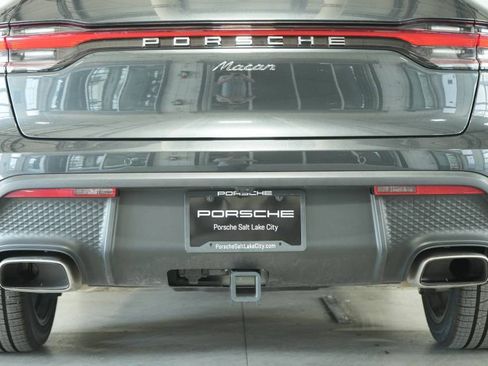 Used 2024 Porsche Macan image 38