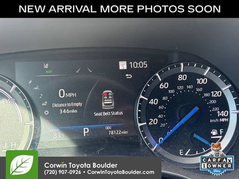 Used 2021 Toyota Highlander Platinum AWD/4WD image 12