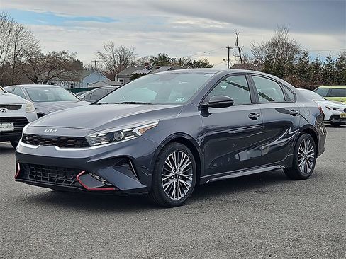 Certified 2023 Kia Forte GT-Line image 3