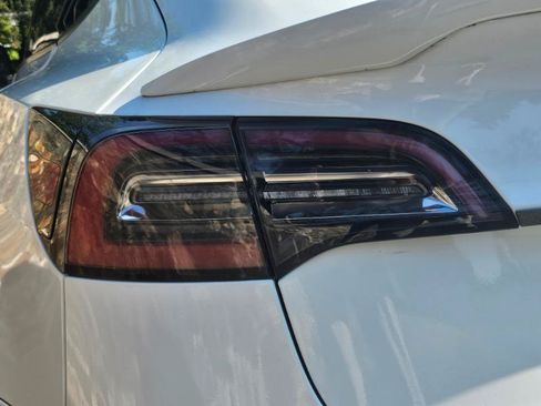 Used 2023 Tesla Model 3 Long Range AWD/4WD image 27