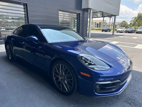 Certified 2023 Porsche Panamera 4 AWD/4WD image 5