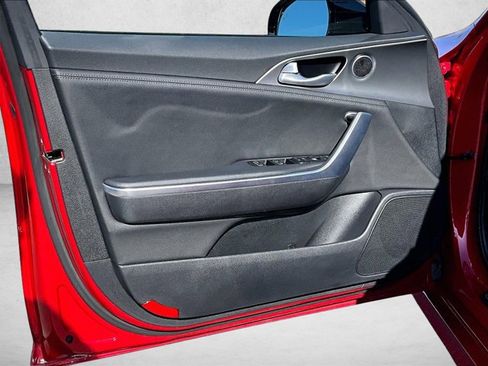 Used 2019 Kia Stinger GT RWD image 17