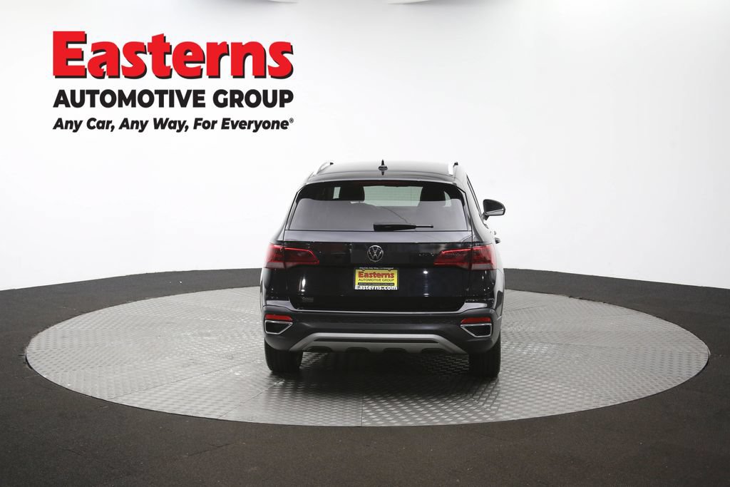 Used 2022 Volkswagen Taos SE AWD/4WD image 34