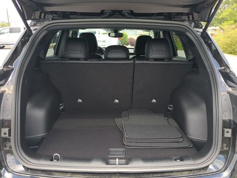 New 2026 Jeep Compass Latitude AWD/4WD image 11