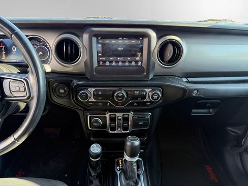 Used 2020 Jeep Gladiator Sport w/ Quick Order Package 24S image 11