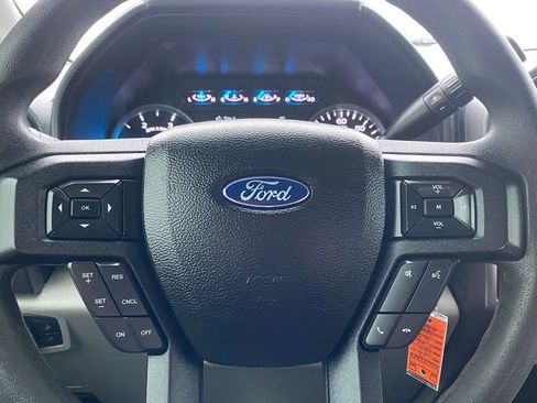 Used 2017 Ford F250 XLT w/ XLT Premium Package image 26