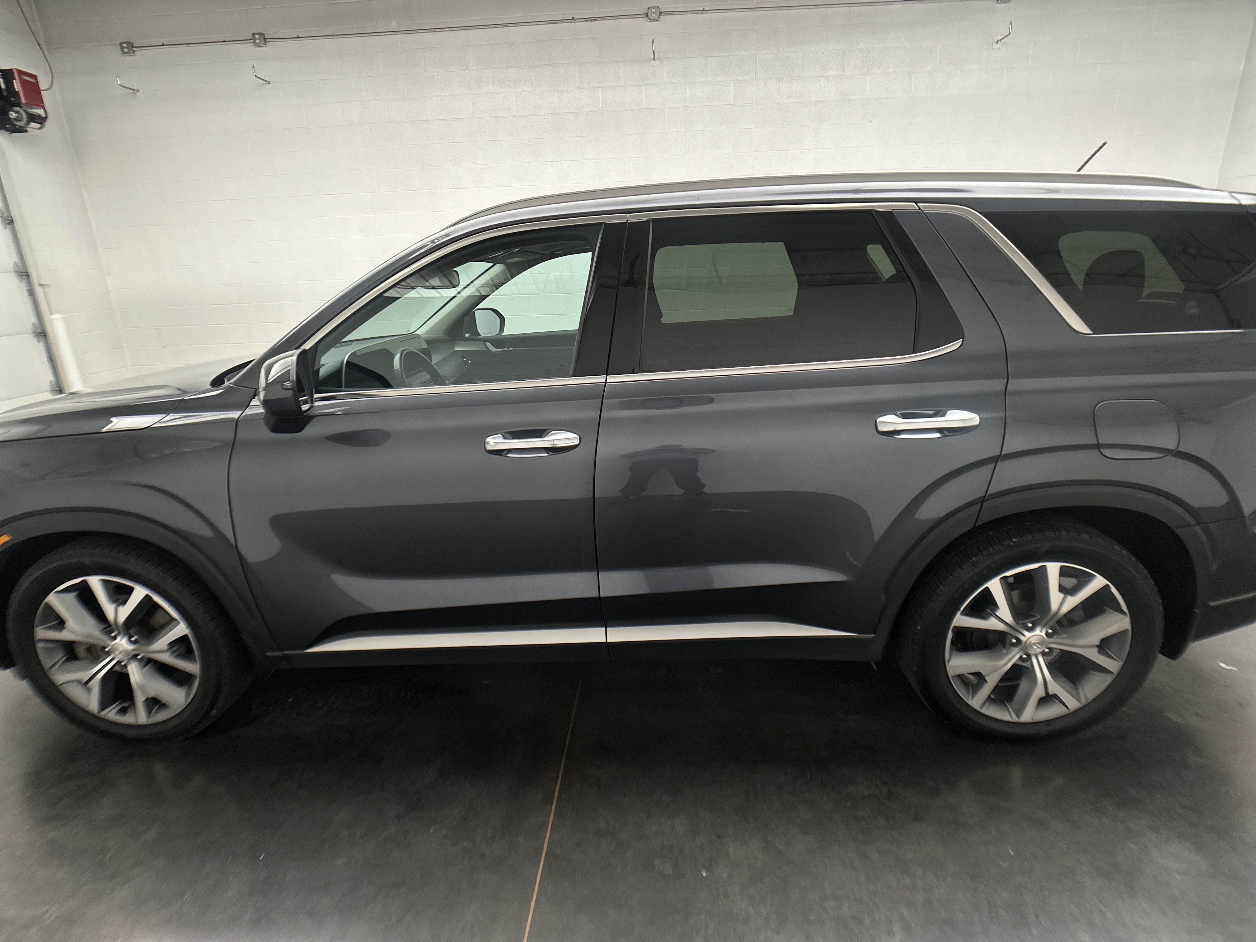 Used 2020 Hyundai Palisade SEL w/ Convenience Package AWD/4WD image 7