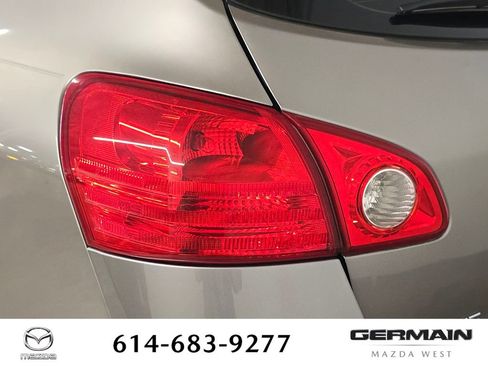 Used 2011 Nissan Rogue S AWD/4WD image 17