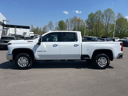 New 2026 Chevrolet Silverado 2500 LTZ image 2