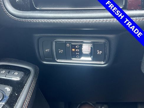 Used 2022 Lincoln Aviator AWD w/ Premium Package image 14