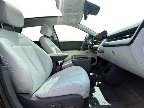 Used 2025 Hyundai Ioniq 5 Limited RWD image 17