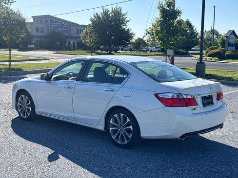 Used 2014 Honda Accord Sport image 6