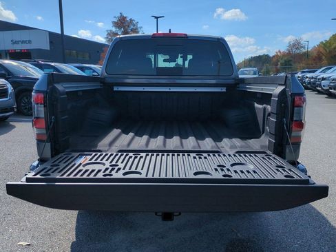 New 2026 Nissan Frontier SV image 21