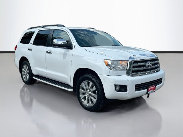 Used 2017 Toyota Sequoia Limited AWD/4WD image 2