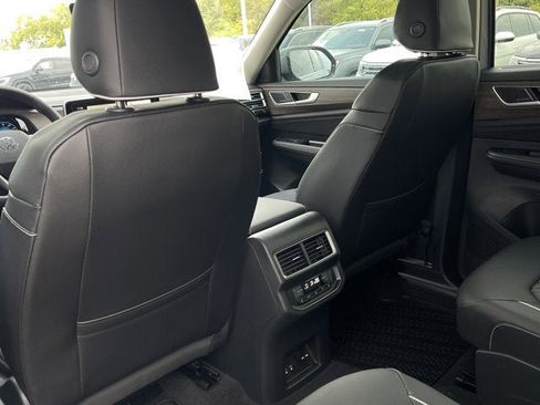 New 2026 Volkswagen Atlas SEL Premium R-Line image 24