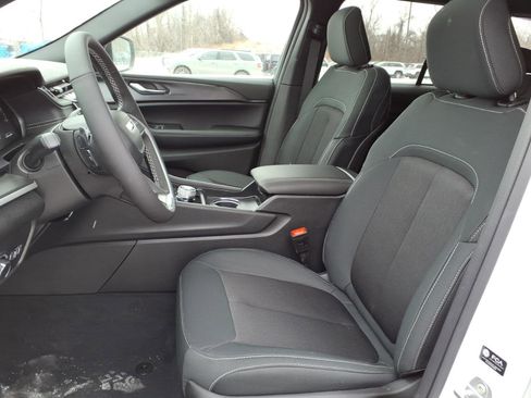 New 2026 Jeep Grand Cherokee Laredo X AWD/4WD image 6