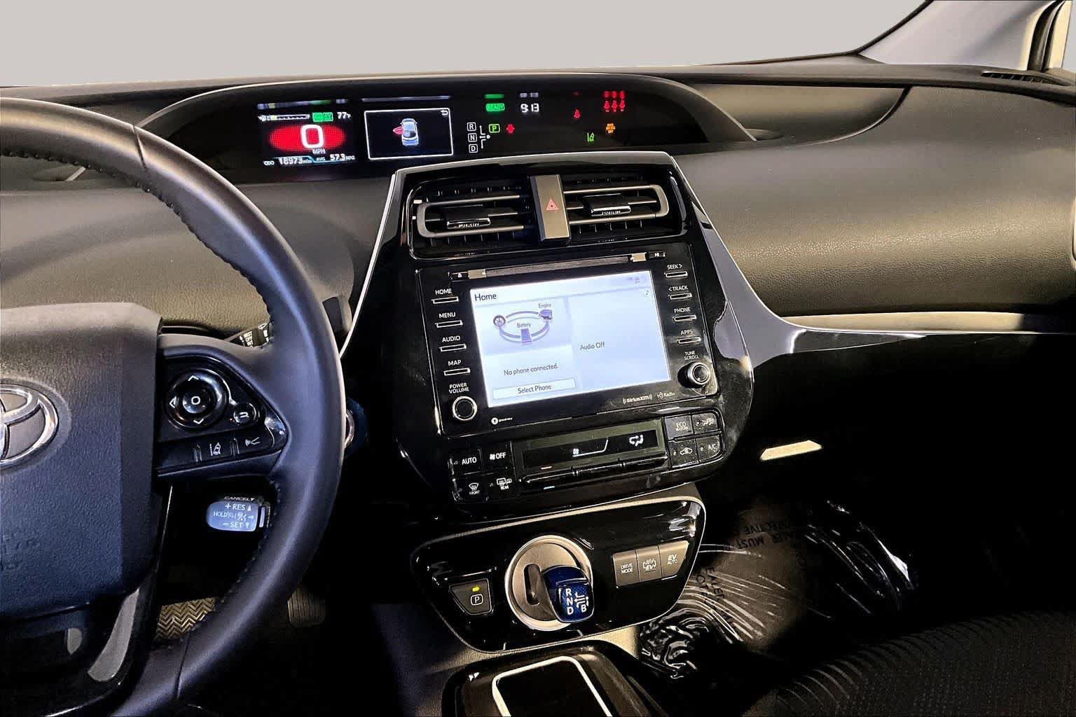 Used 2022 Toyota Prius Prime LE FWD image 7