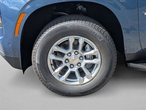 New 2026 Chevrolet Tahoe LS image 9