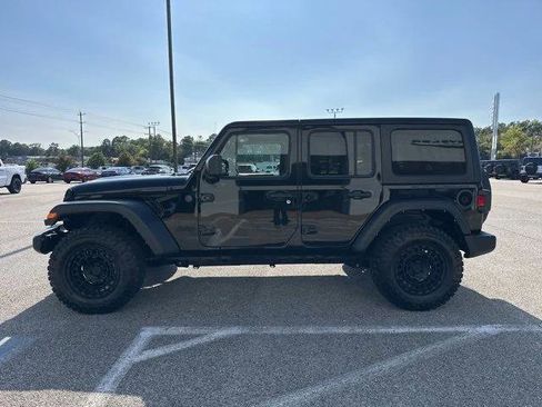 Certified 2022 Jeep Wrangler Unlimited Sport image 5