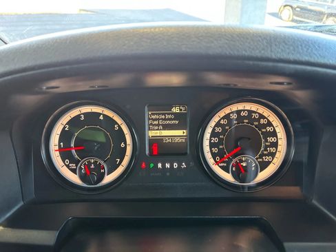 Used 2017 RAM 1500 Tradesman image 11